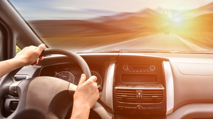 Půjčka na auto – leasing nebo půjčka? Co je výhodnější?